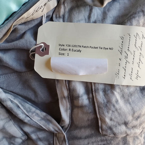 NWT Raquel Allegra Gray and Yellow Long Sleeve Top - Picture 5 of 11